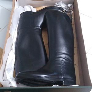 Tall black girls boots size 2y